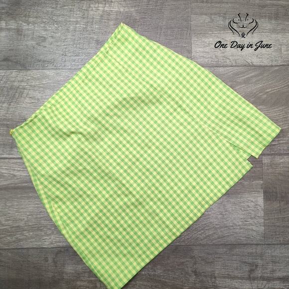 Cider Dresses & Skirts - Cider Mini Skirt Size M